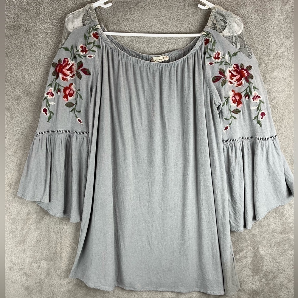 ALTAR'D STATE Embroidered Tunic Small Oversized Bell Sleeves